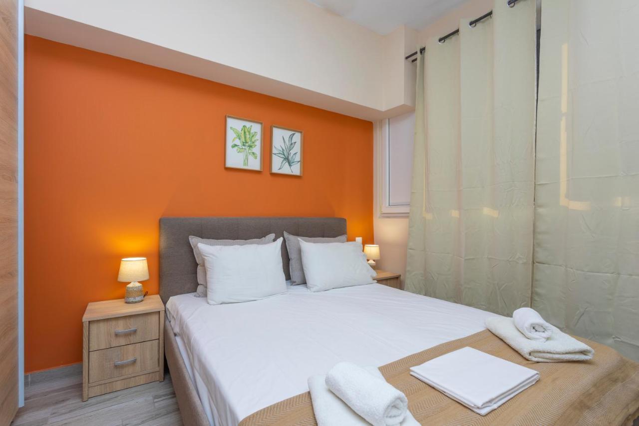 3C'S Apartment Thess :Central, Cosy & Convenient テッサロニキ エクステリア 写真